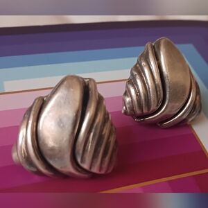 Taxco "Dulce" Sterling Silver Vintage Mexico Clip-on Earrings